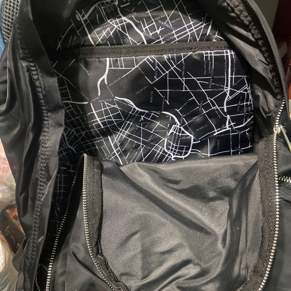 State backpack new - Picture 4 of 4